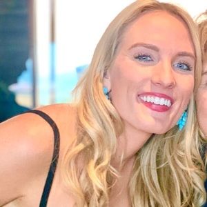 Meet your Posher, Alexandra